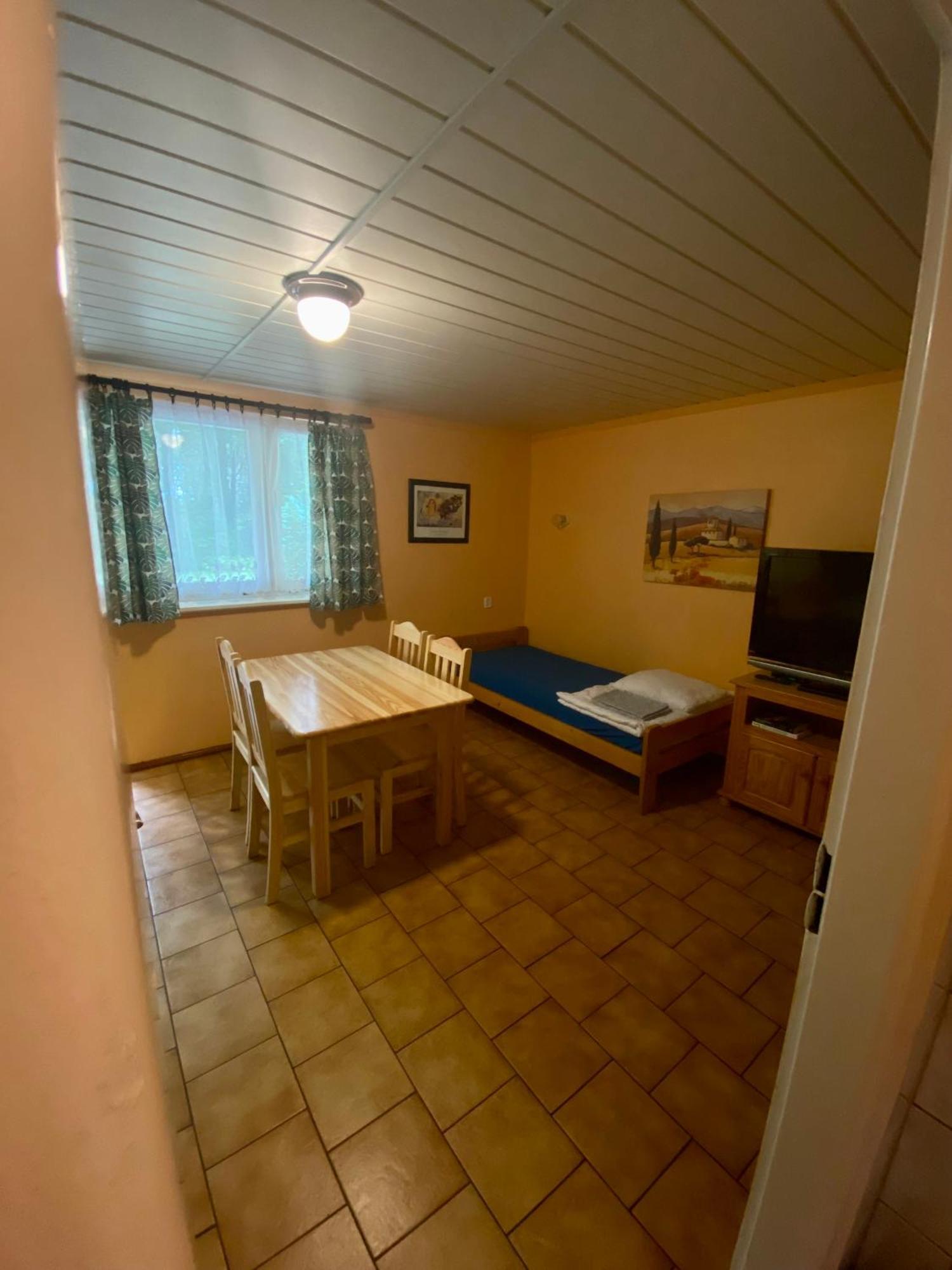 Osrodek Wypoczynkowy Glebokie 4 Apartment Екстериор снимка